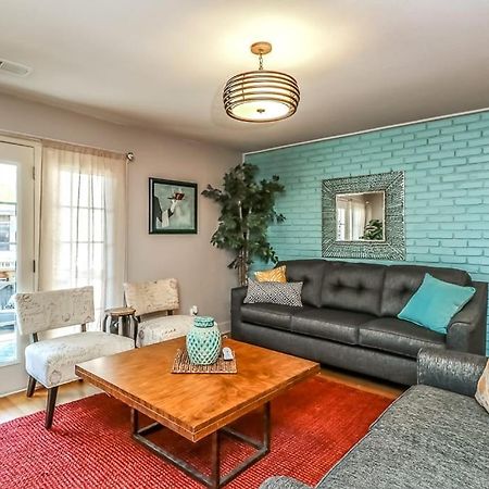 Villa Amazing Locale 2Kingbr 1Bth Kansas City Exterior foto