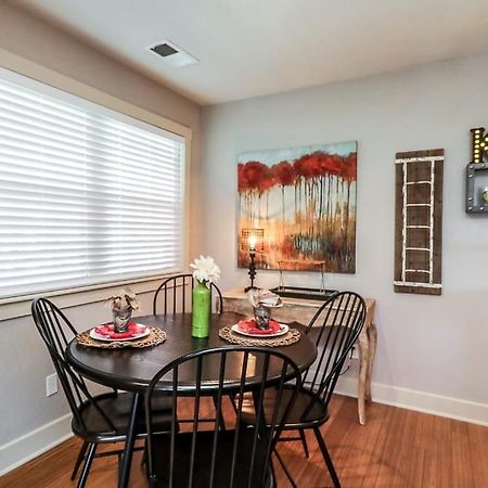 Villa Amazing Locale 2Kingbr 1Bth Kansas City Exterior foto