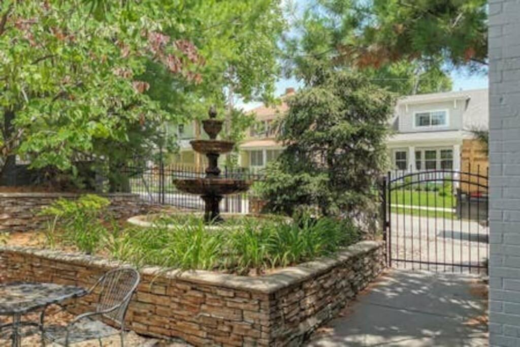 Villa Amazing Locale 2Kingbr 1Bth Kansas City Exterior foto